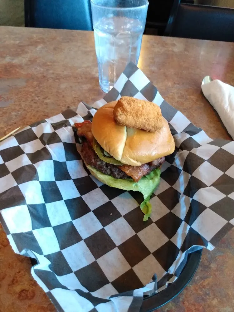 Jalapeno Popper Burger Special